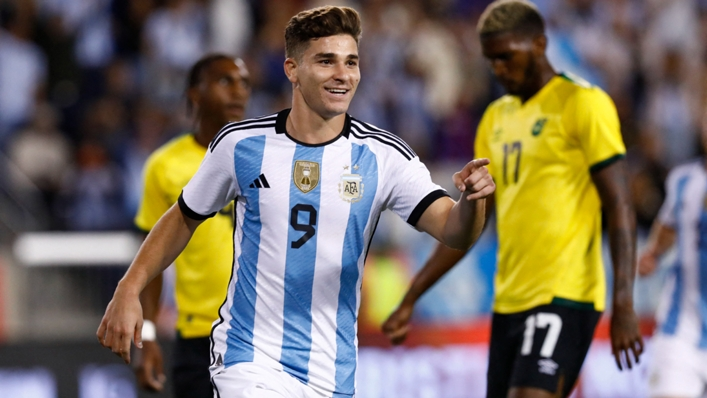 Argentina 3-0 Jamaica: Messi scores twice to extend Argentina's unbeaten streak to 35 games.