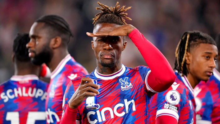Crystal Palace 2-1 Wolves: Zaha scores the Eagles' winning goal.